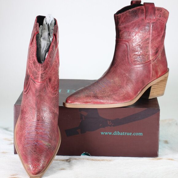 Diba True Leather Red Booties - Picture 1 of 1